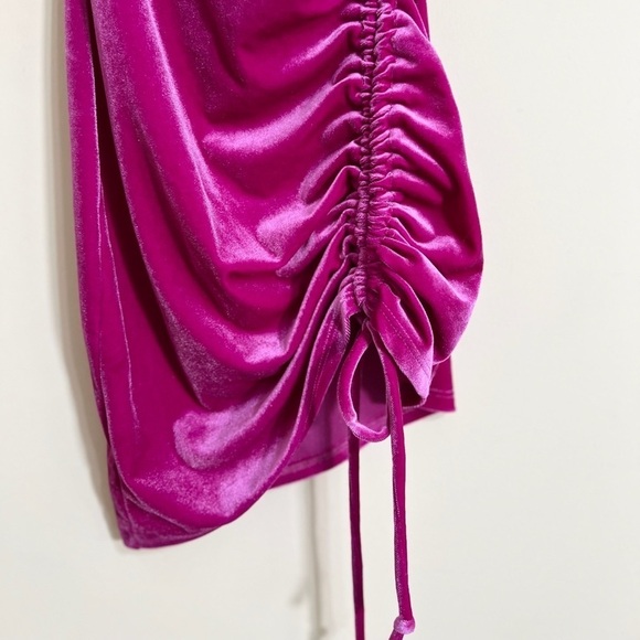 LOVE J Pink Spaghetti Strap Cinched Velour Mini Dress Party Festive Size Small - Picture 5 of 12